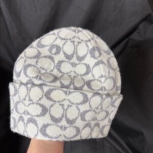 Coach White and Gray Patterned Beanie